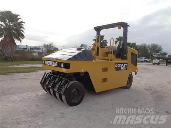 CAT PS-150C Rouleaux à pneumatiques