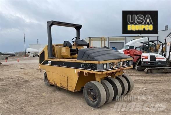 CAT PS-200B Rouleaux à pneumatiques