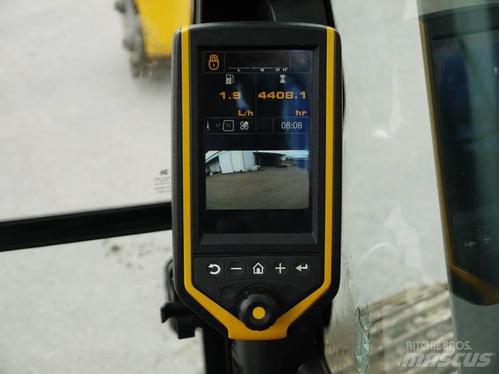 JCB JS 210 LC Pelle sur chenilles