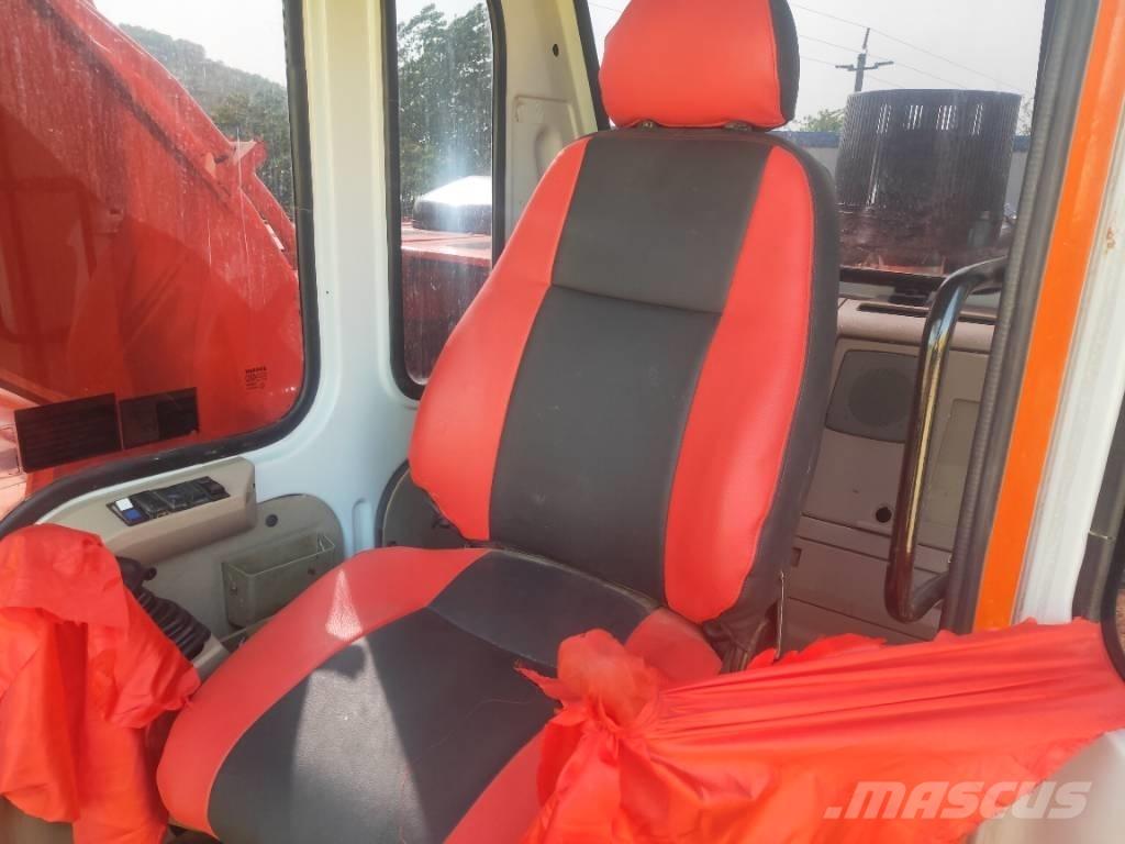 Doosan DH220LC-7 Pelle sur chenilles