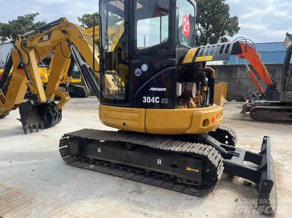CAT 304 C Mini pelle < 7t