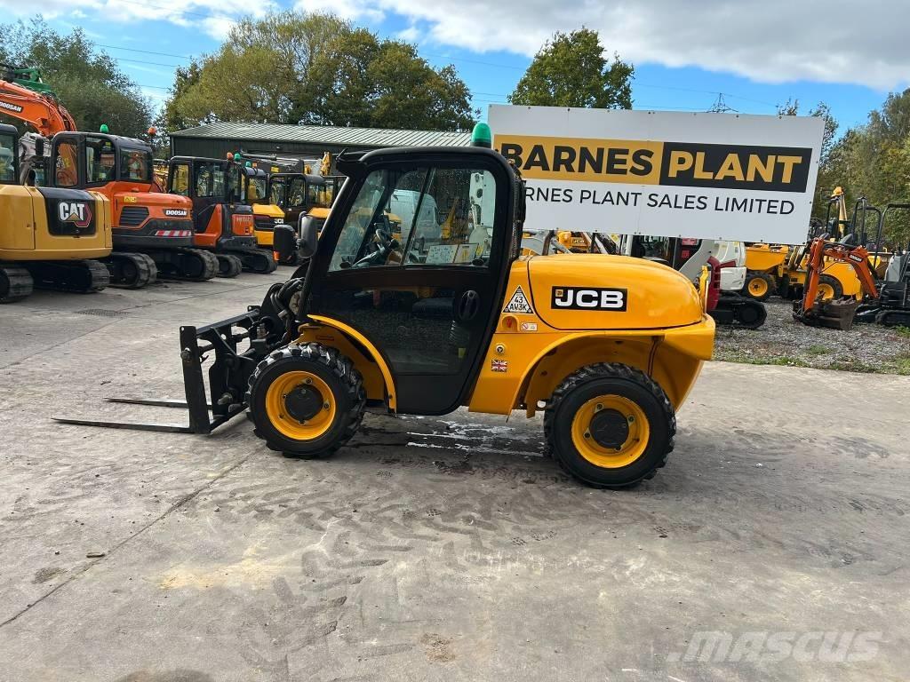 JCB 520-40 Chariot télescopique