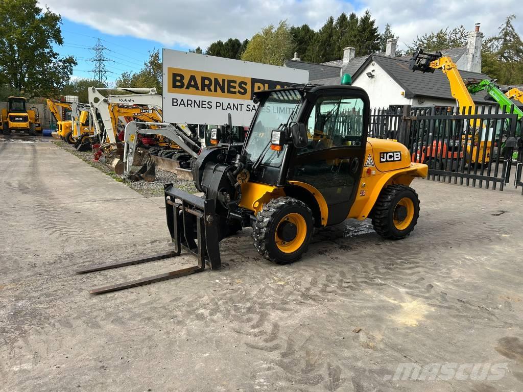 JCB 520-40 Chariot télescopique