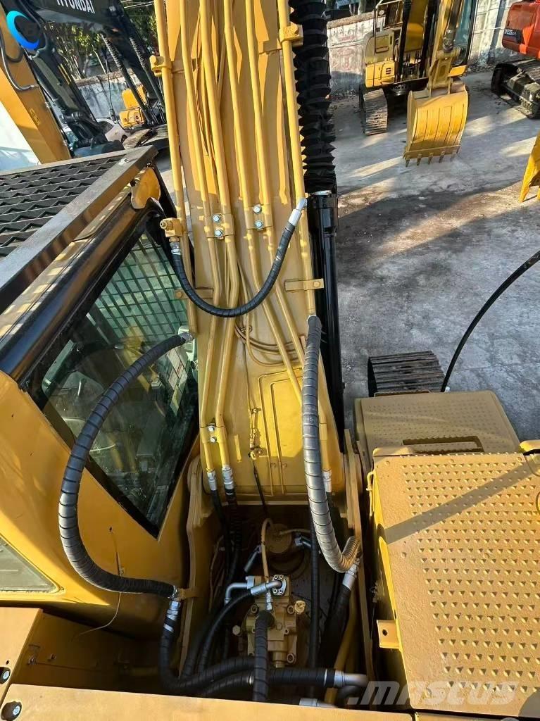 CAT 320 C L Pelle sur chenilles