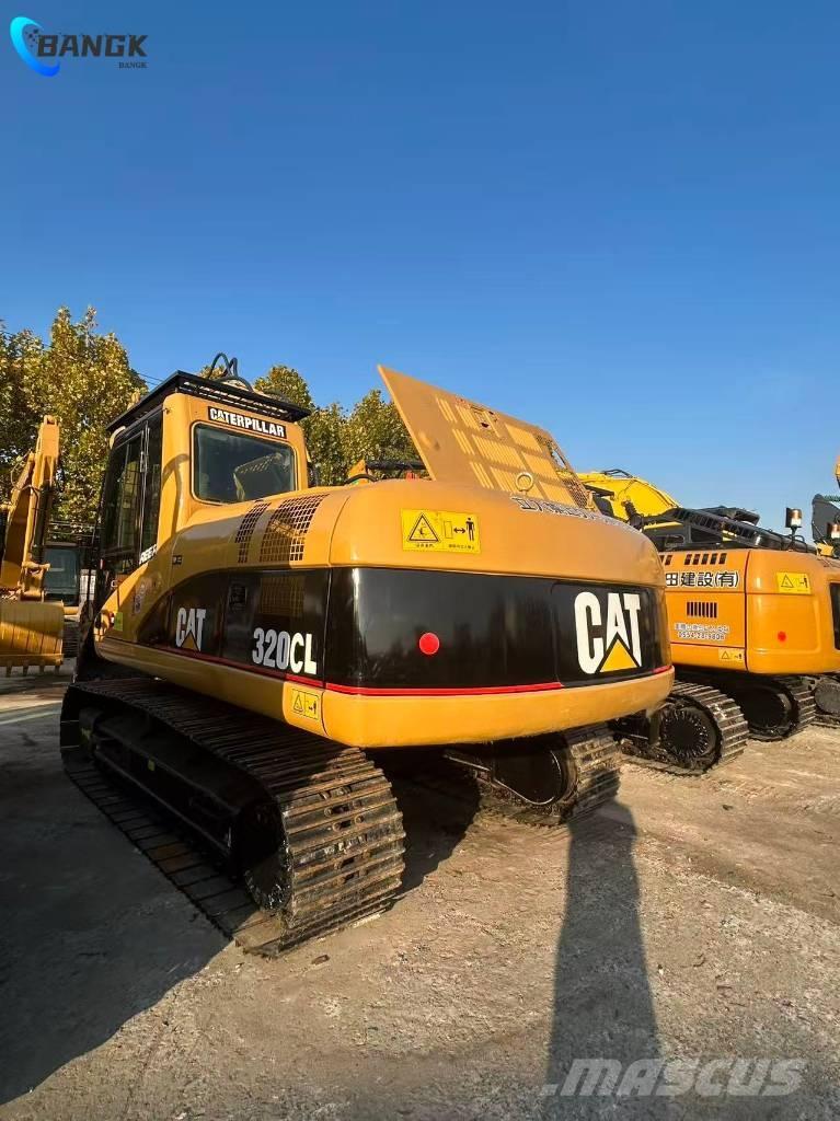 CAT 320 C L Pelle sur chenilles