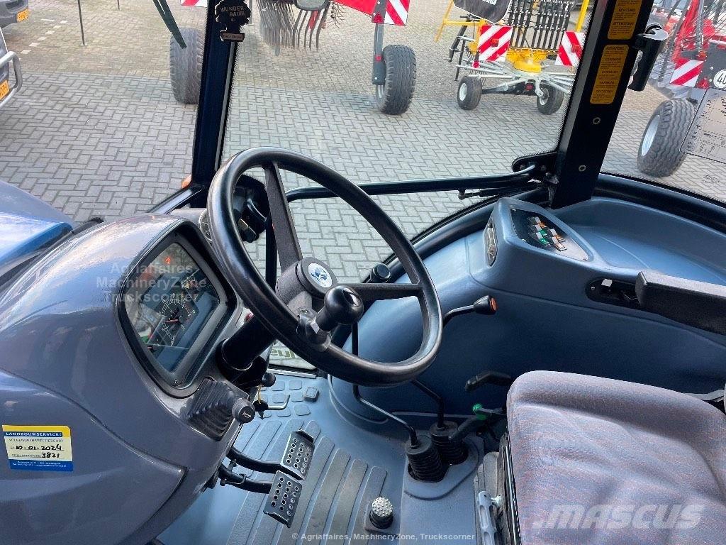 New Holland TD 95 D Tracteur