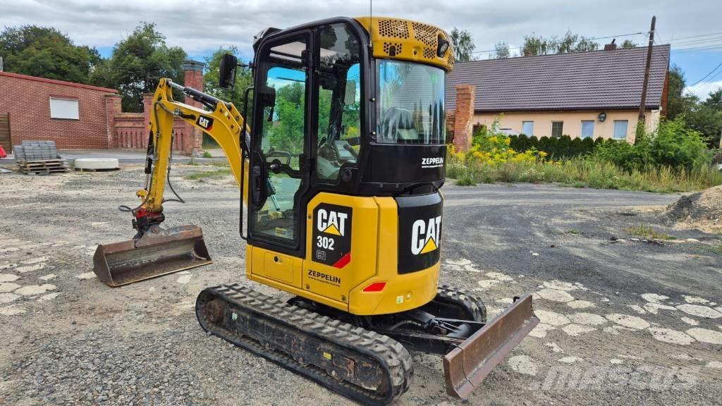 CAT 302 CR Mini pelle < 7t