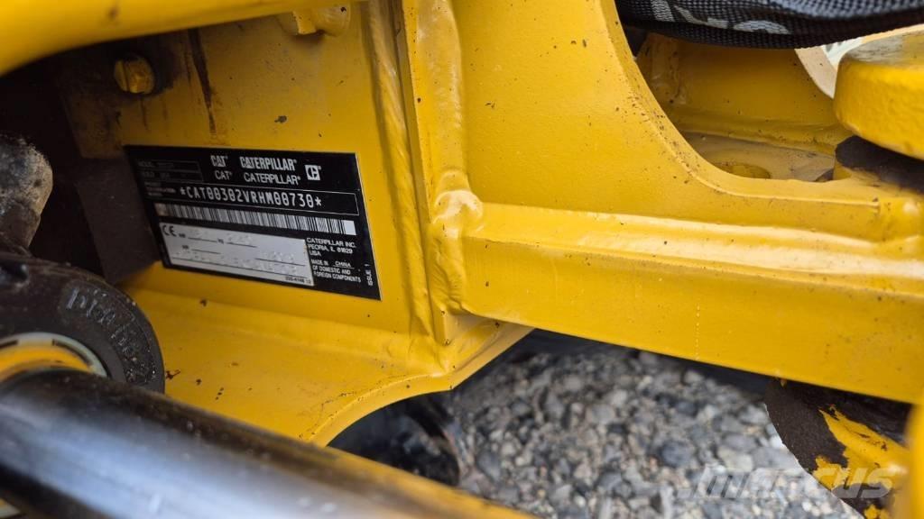 CAT 302 CR Mini pelle < 7t