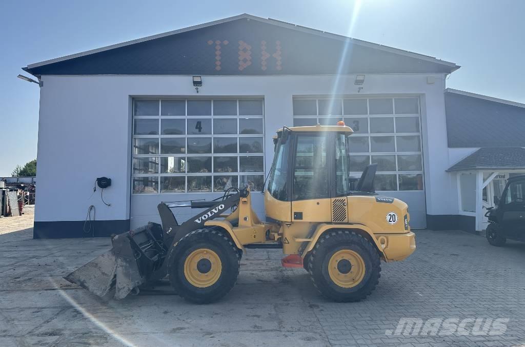 Volvo L 30 G Chargeuse sur pneus