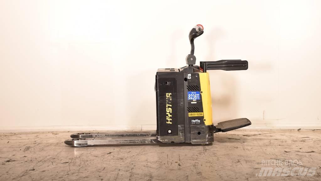 Hyster P 2.0 S Transpalette accompagnant porté debout