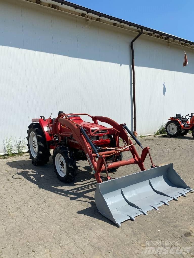 Mitsubishi MT33+tur Micro tracteur