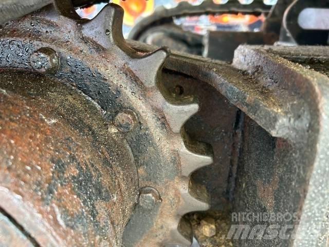 Mitsubishi MM 30 SR Pelle sur chenilles