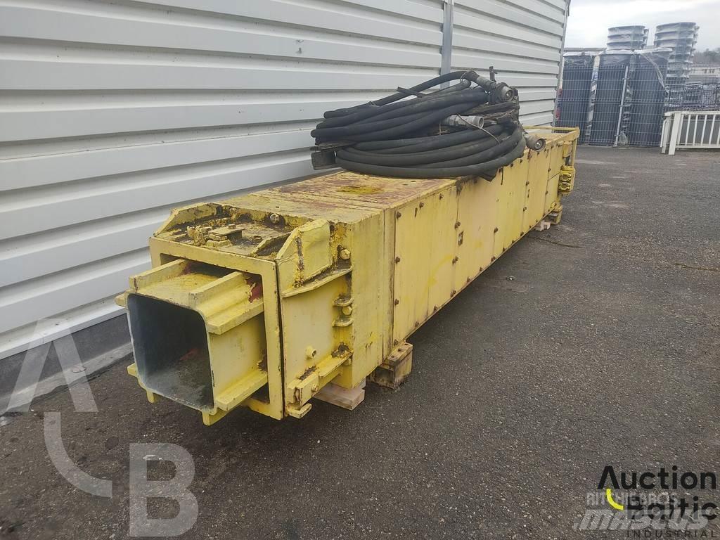 Delmag HB 30 Poseur de canalisation