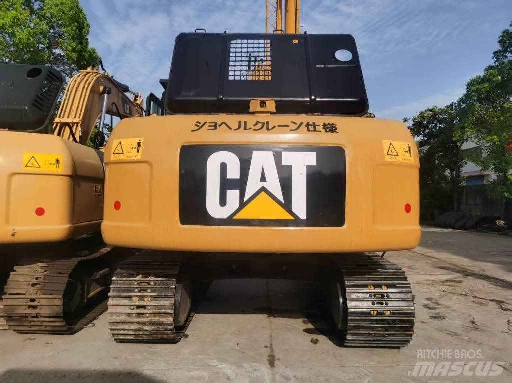 CAT 320d2 Pelle sur chenilles