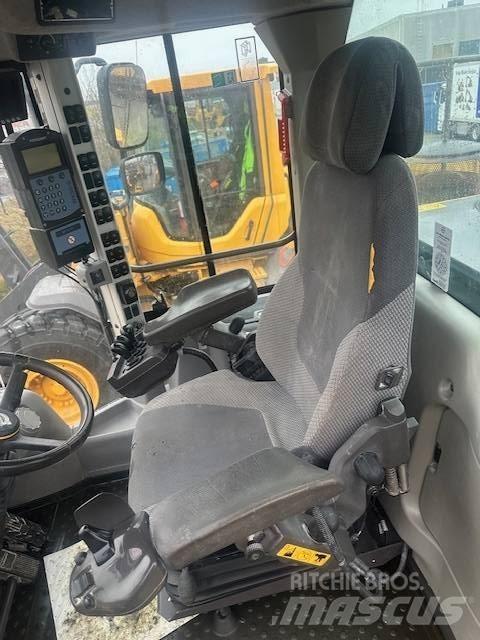 Volvo L180H Chargeuse sur pneus