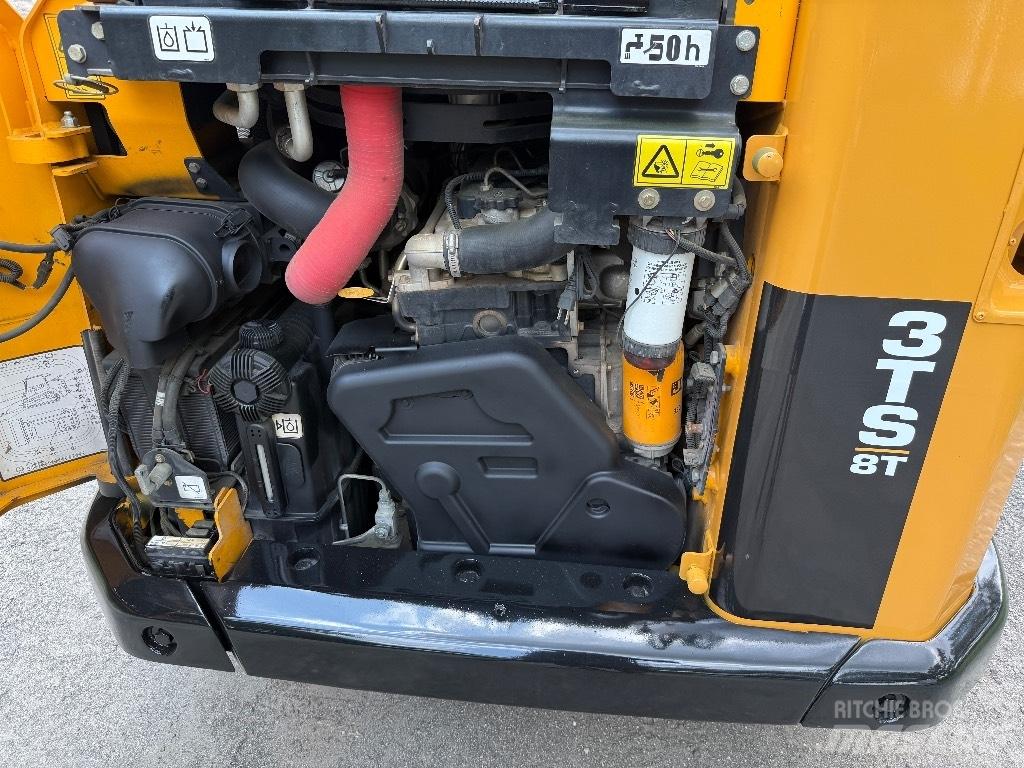 JCB 3 TS-8T Chargeuse compacte