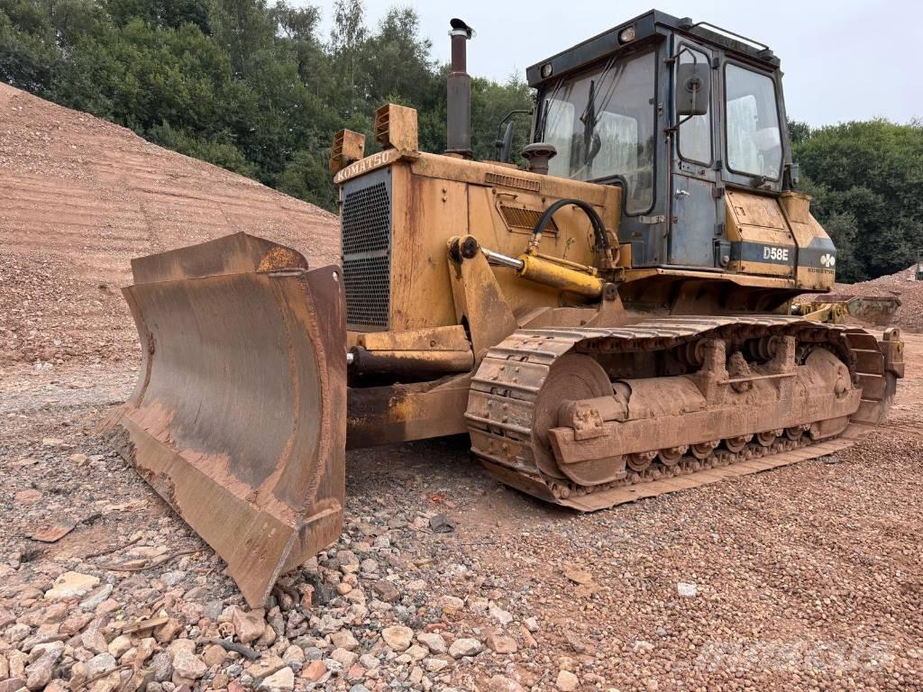 Komatsu D58E-1 Bouteurs sur chenilles