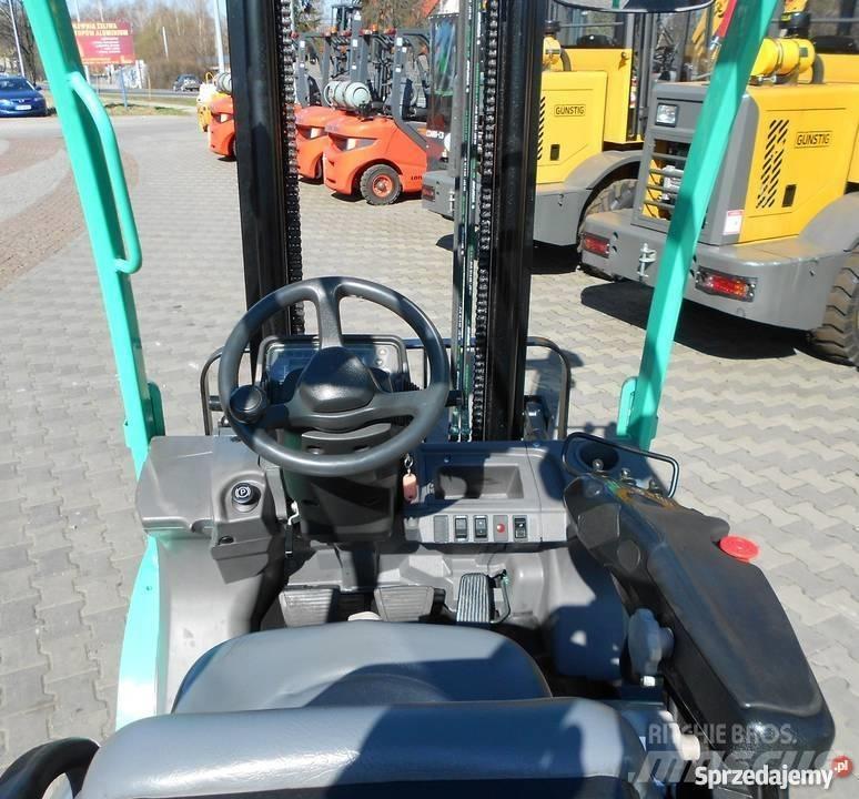 Mitsubishi FG25N Chariots GPL