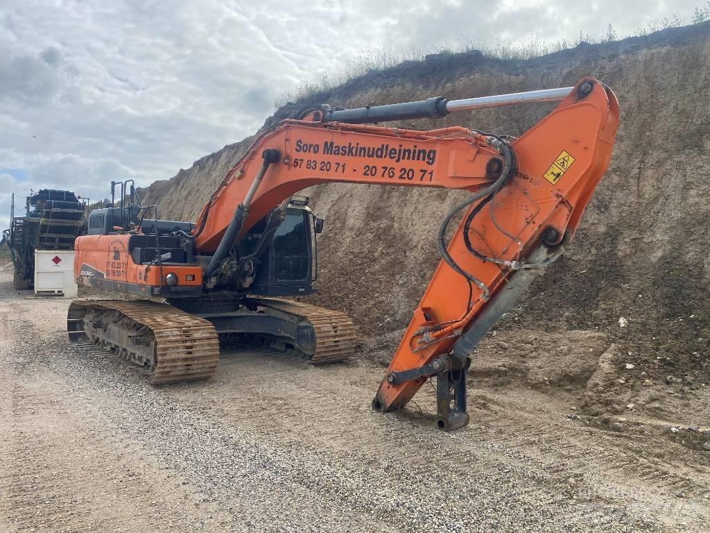 Doosan DX 340 LC Pelle sur chenilles
