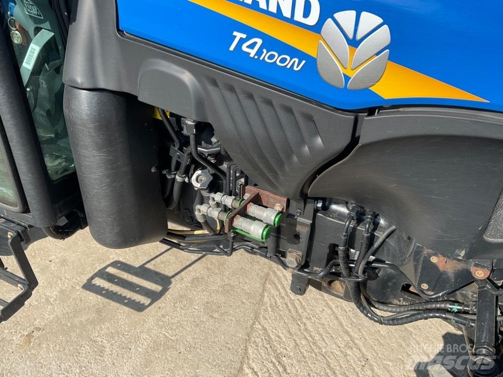 New Holland T 4.100 Tracteur