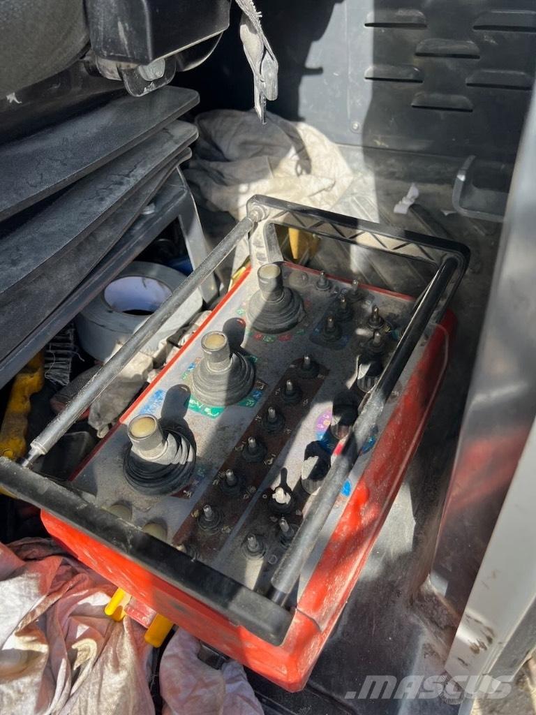 Sandvik DX 800i Foreuse de surface