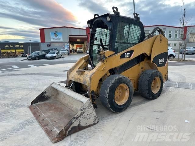 CAT 246 C Chargeuse compacte