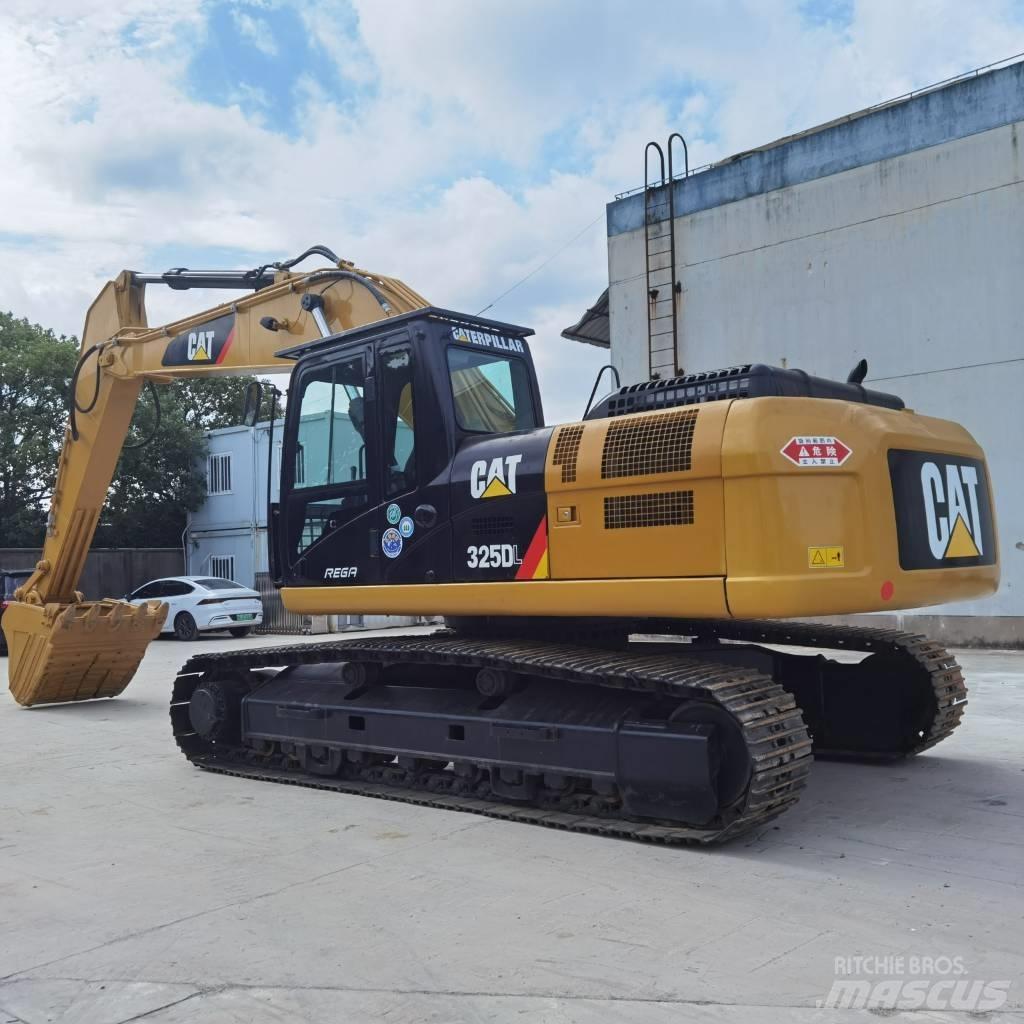 CAT 325D Pelle sur chenilles