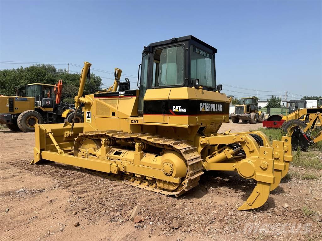 CAT D 6 G Bouteurs sur chenilles