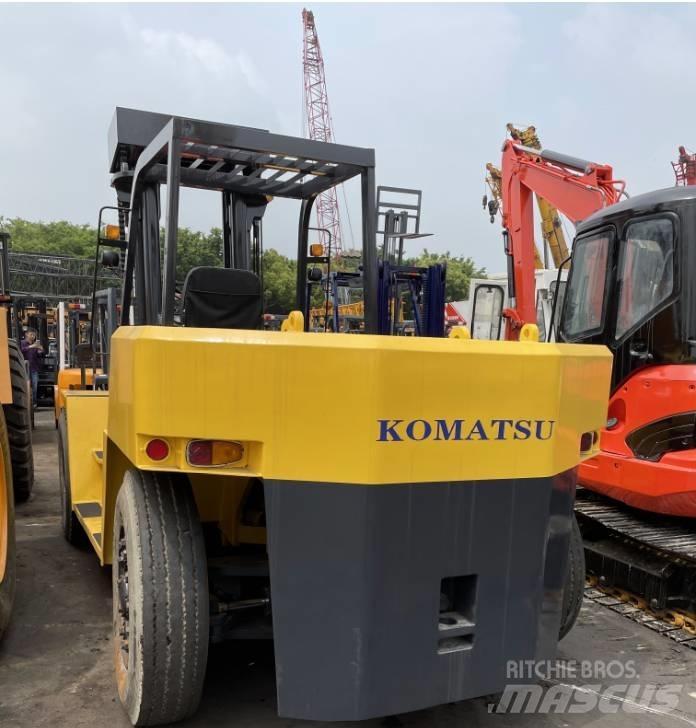 Komatsu 15 ton Chariots diesel