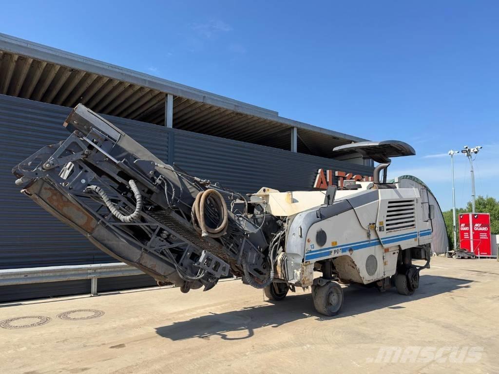 Wirtgen W 100 F Fraiseuse à froid