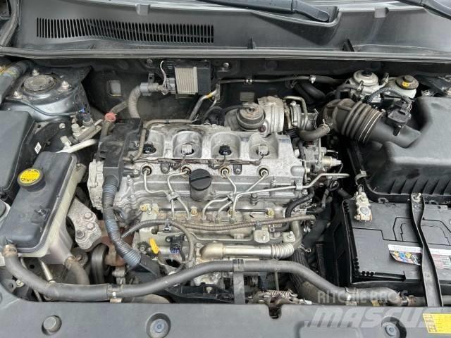 Toyota RAV-4 Voiture