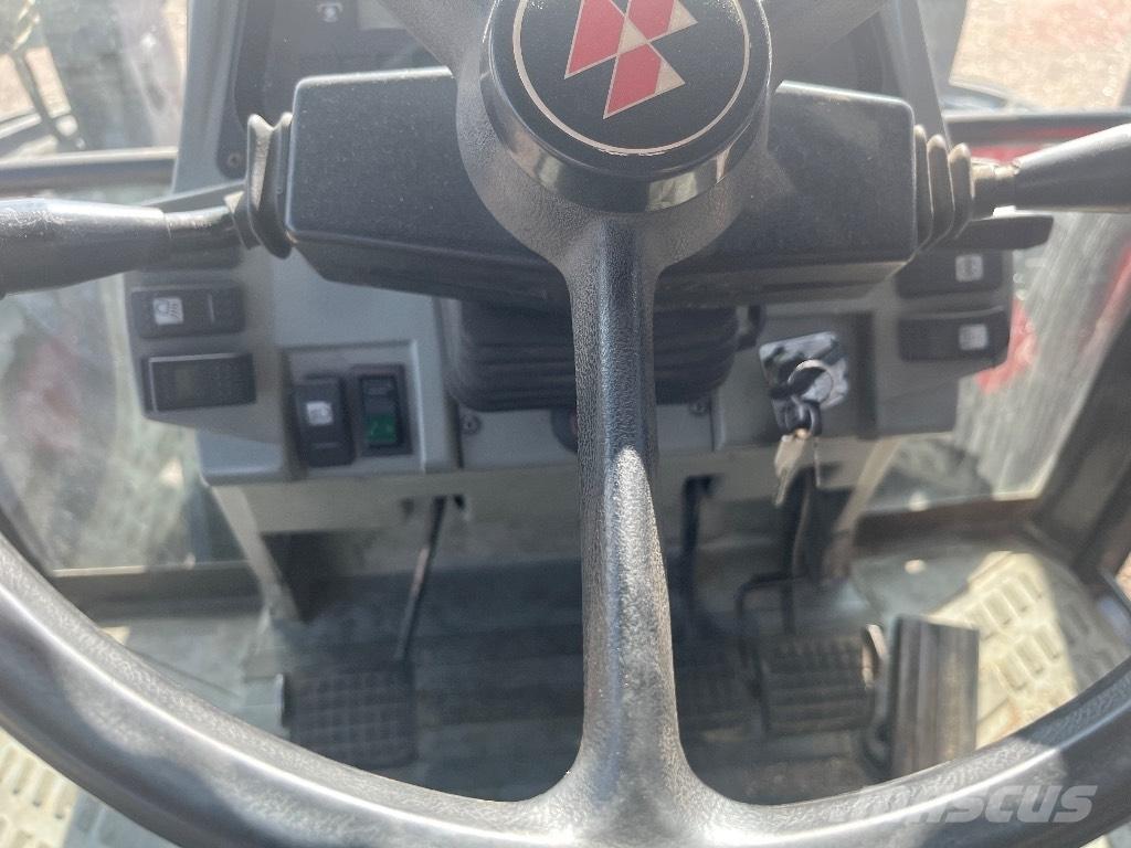 Massey Ferguson 8110 Tracteur