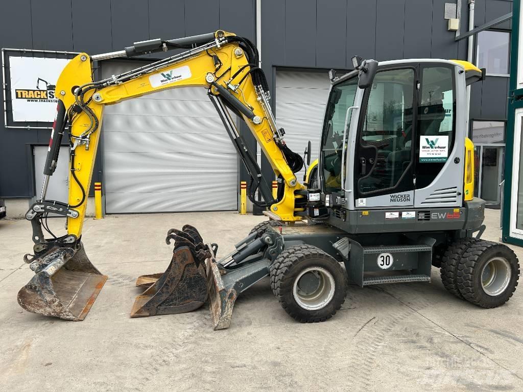 Wacker Neuson EW 65 Pelle sur pneus