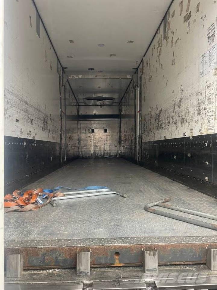 VAK V 4-40 Remorque frigorifique