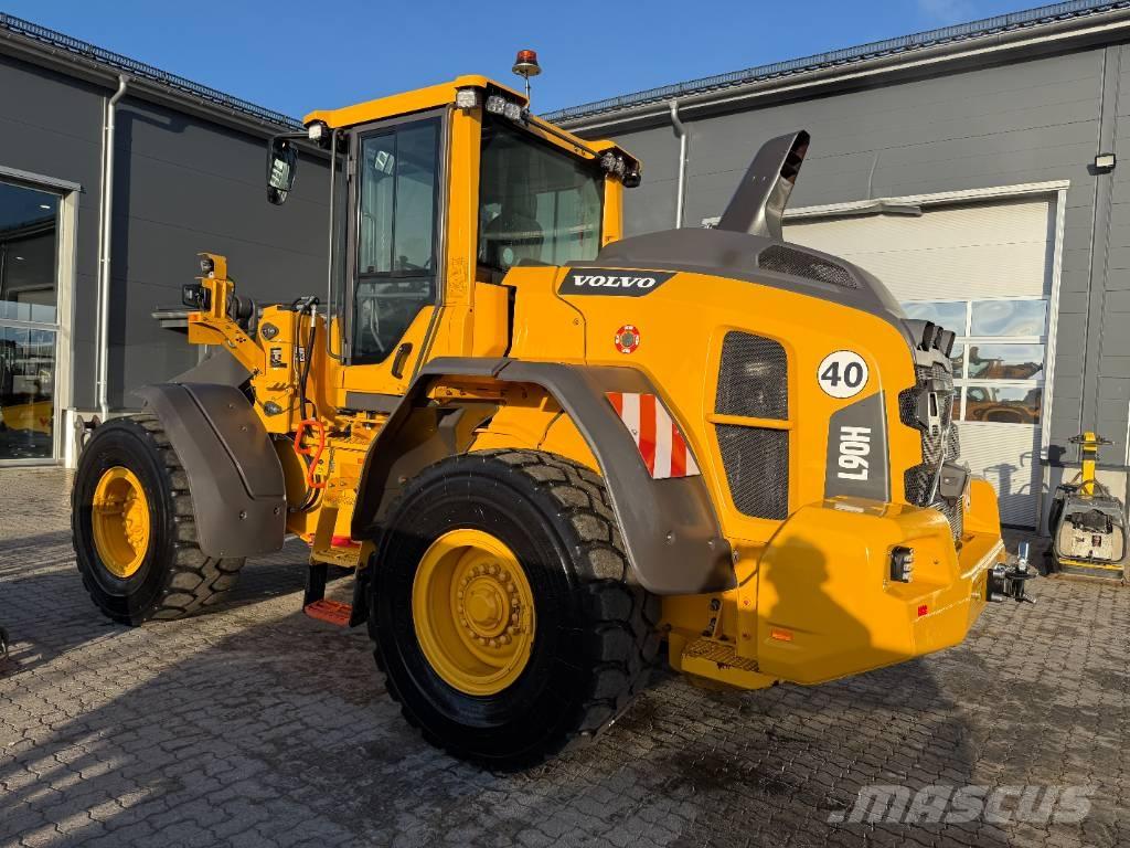 Volvo L90H Long boom Chargeuse sur pneus