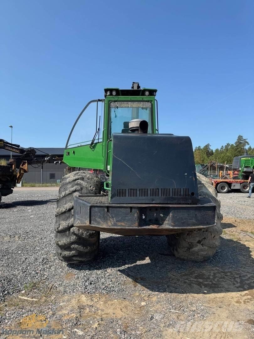 John Deere 1470D Abatteuse