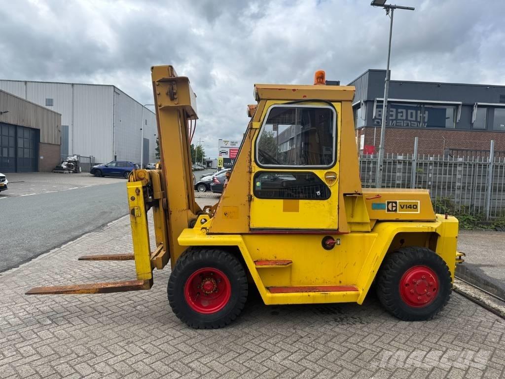CAT V 140 Chariots diesel