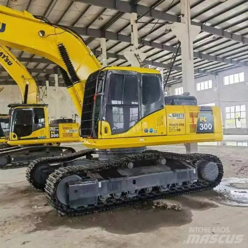Komatsu PC300-7 Pelle sur chenilles