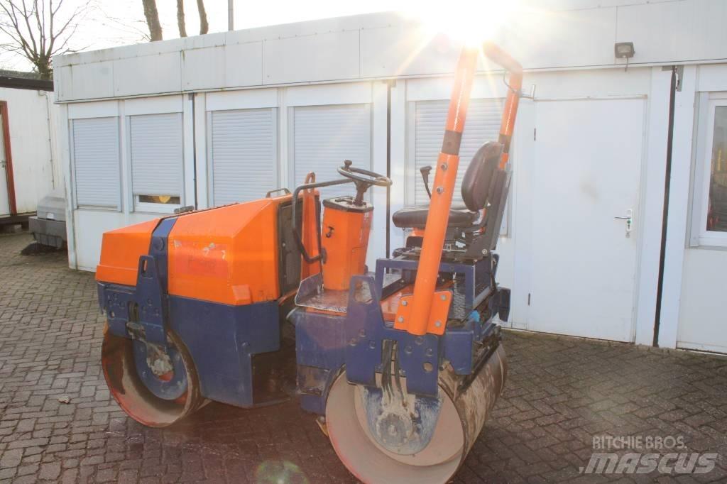 Ammann AV 23 E Rouleaux tandem