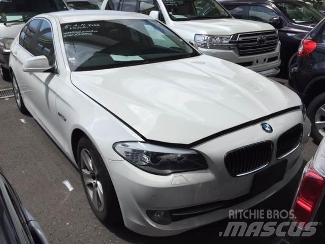 BMW 528i Voiture