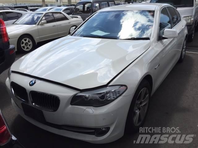 BMW 528i Voiture
