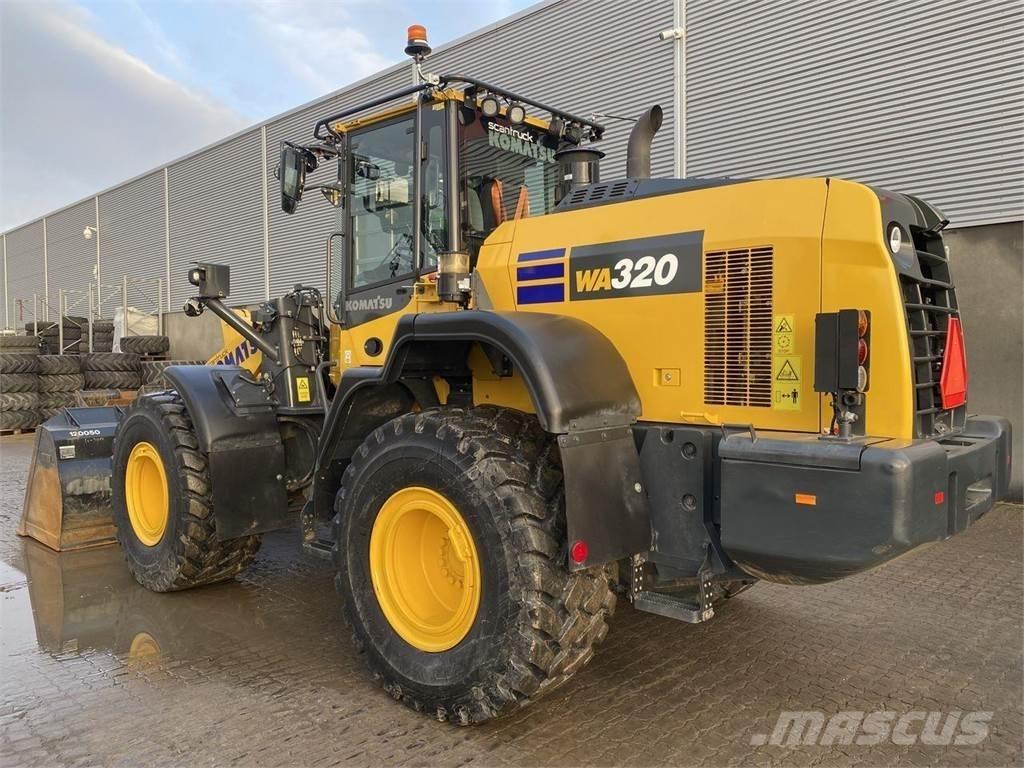 Komatsu WA320-8EO Chargeuse sur pneus