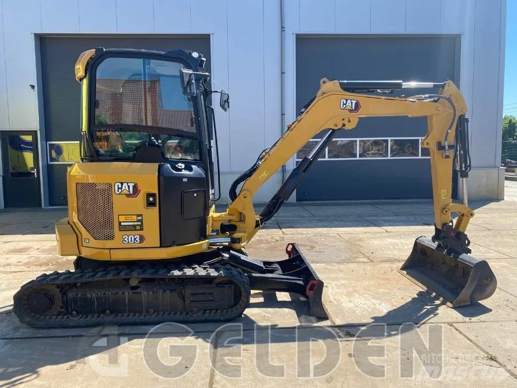 CAT 303 - 3 Buckets Mini pelle < 7t