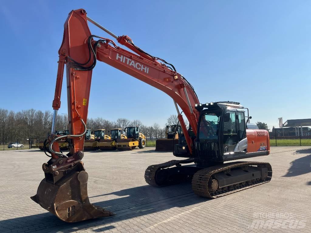 Hitachi ZX 210 LC-6 Pelle sur chenilles