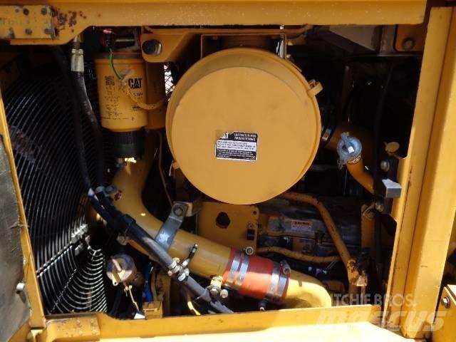 CAT D 6 R II Bouteurs sur chenilles
