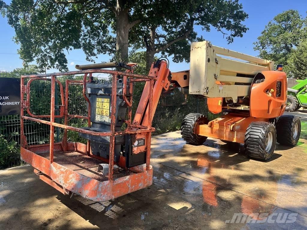 JLG 450 AJ II Nacelles articulées