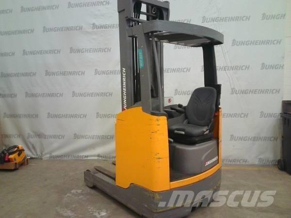 Jungheinrich ETV 216 Chariot à mât rétractable