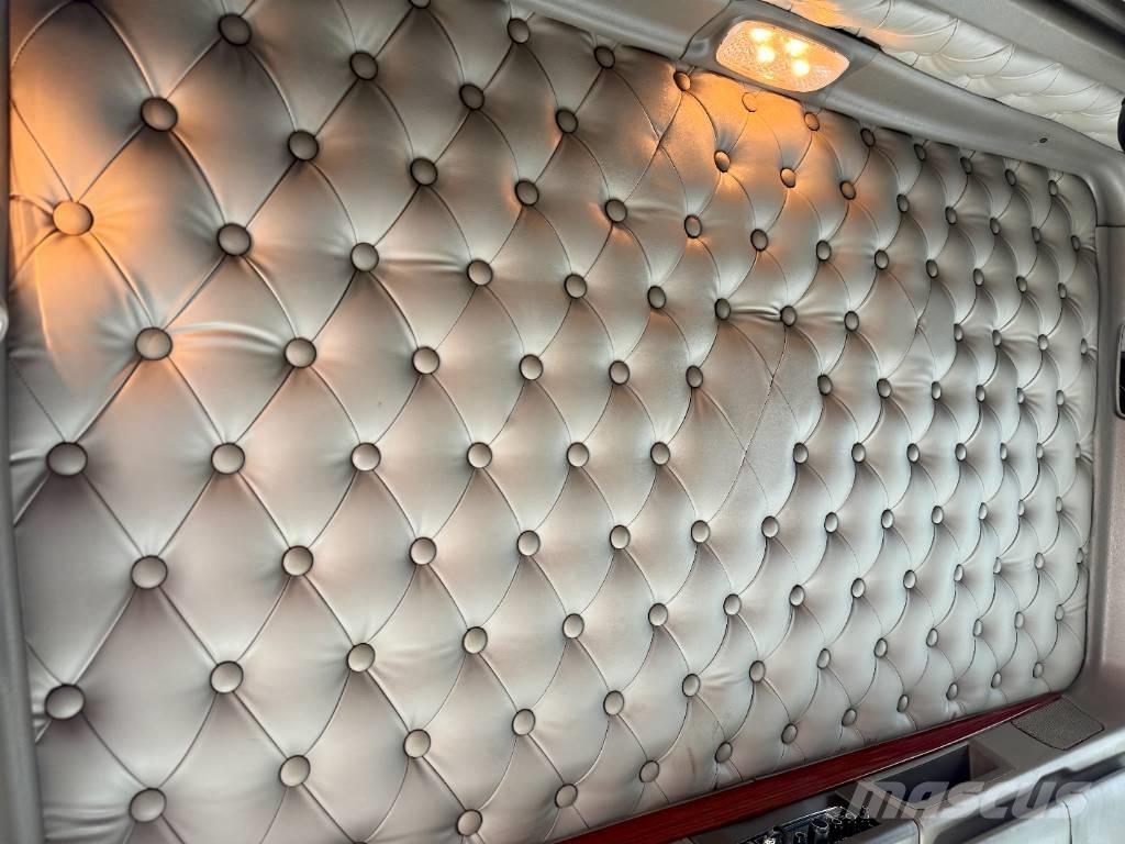 Kenworth W 900 Tracteur routier