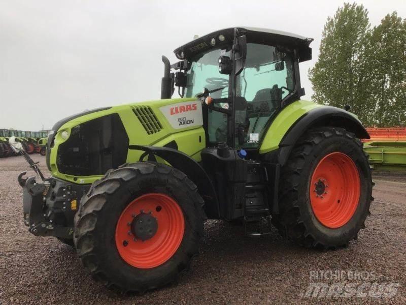 CLAAS AXION 810 Tracteur