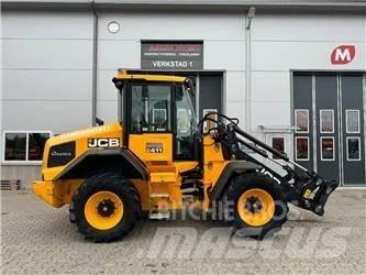 JCB 411 HT Chargeuse sur pneus